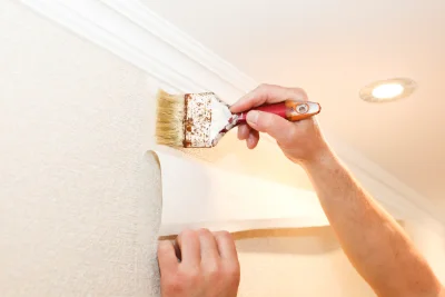 Pose de papier peint à Bécheresse — revêtements muraux et toiles de verre